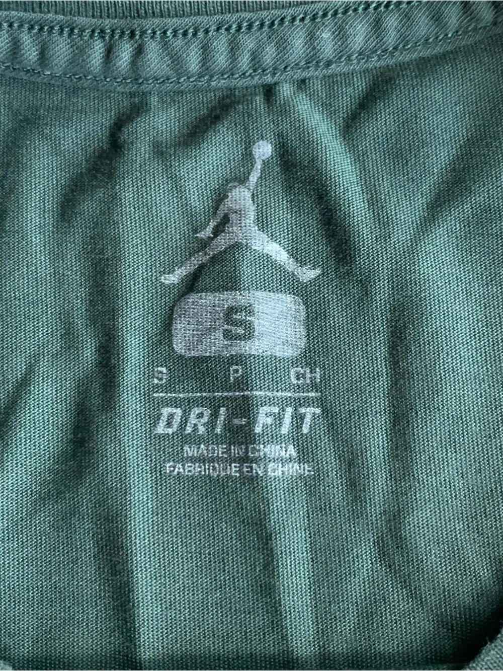 Nike Long Sleeve Shirt Air Jordan Flight Jump man  Size Small Green